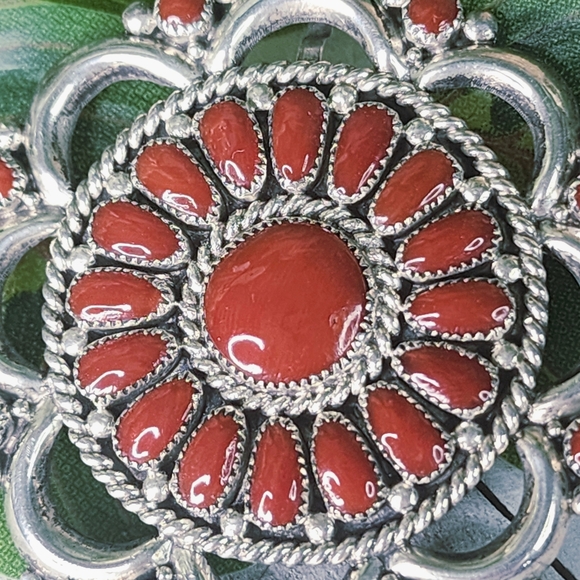 Lorraine Waatsa, Zuni Artist, Sterling and Mediterranean Coral Cluster Pendant - Picture 6 of 12